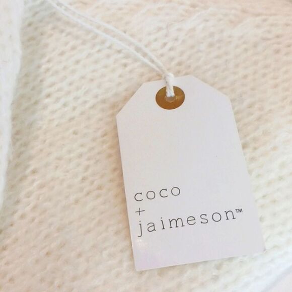 CoCo+Jaimeson Ivory Square neck long sleeve crop sweater size medium - Picture 6 of 8